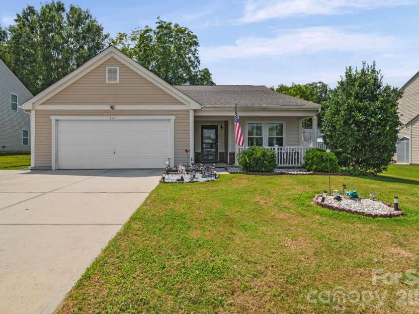 627 Smokehouse Lane, Albemarle, NC 28001.  MLS# CAR4412094, YatesRealty ID 31194. 