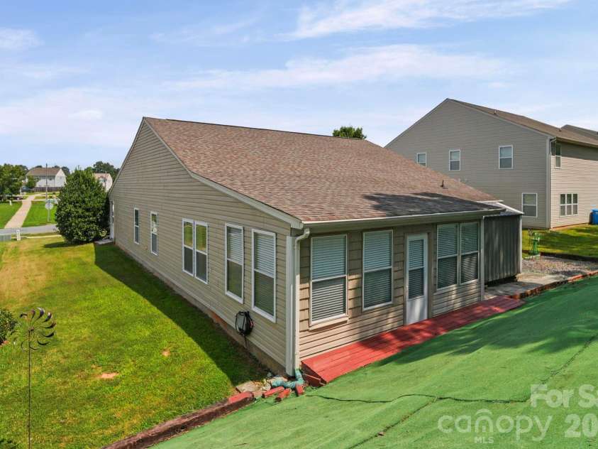 627 Smokehouse Lane, Albemarle, NC 28001.  MLS# CAR4412094, YatesRealty ID 31194. 