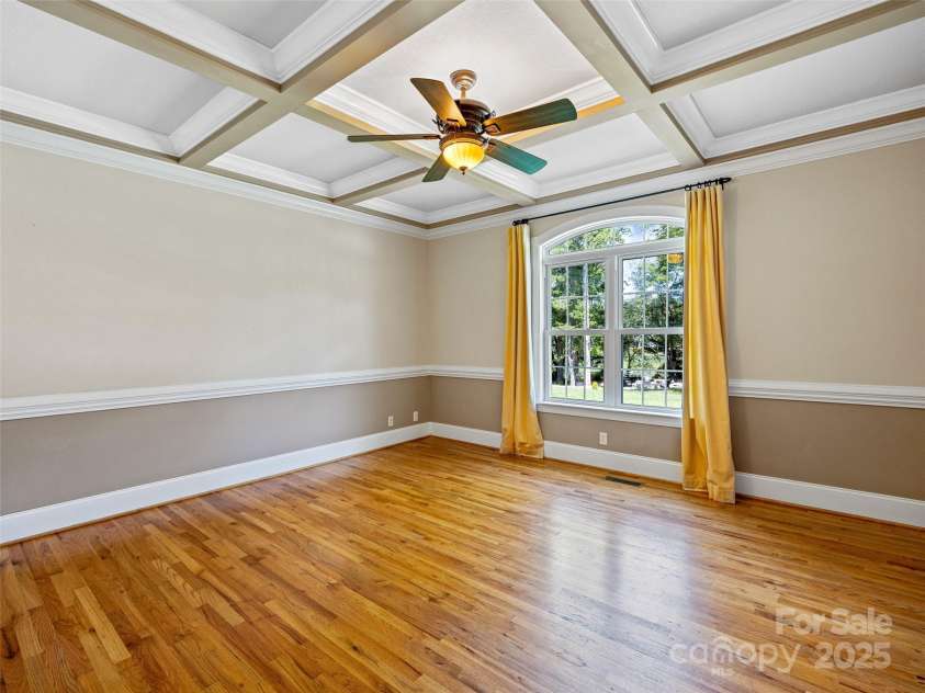 9 Foggy Glen Drive, Arden, NC 28704.  MLS# CAR4283616, YatesRealty ID 31194. 