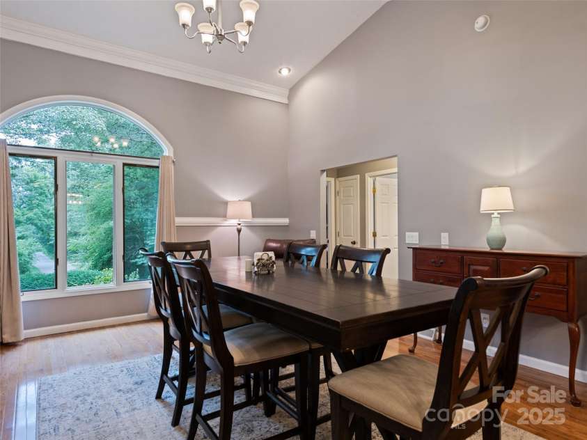401 Nelson Street, Clyde, NC 28721.  MLS# CAR4284898, YatesRealty ID 31196. 