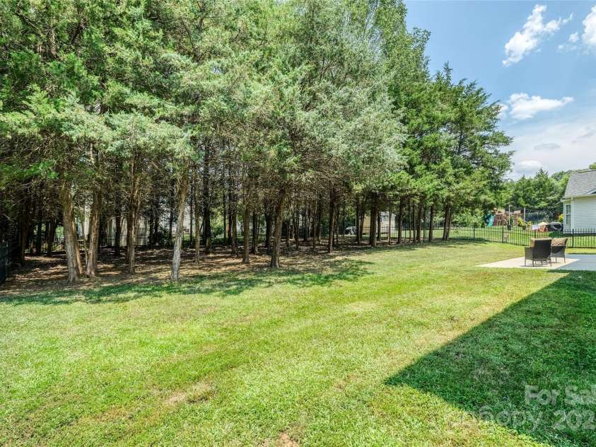 2002 Ledare Lane, Indian Trail, NC 28079.  MLS# CAR4279449, YatesRealty ID 31197. 