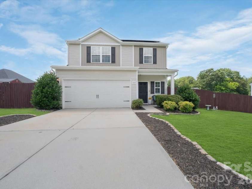 205 Churchill Drive, Kings Mountain, NC 28086.  MLS# CAR4391592, YatesRealty ID 31197. 