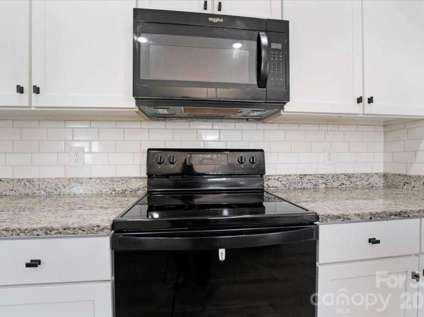205 Churchill Drive, Kings Mountain, NC 28086.  MLS# CAR4391592, YatesRealty ID 31197. 