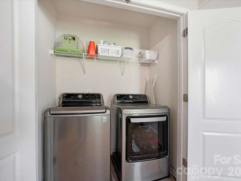 205 Churchill Drive, Kings Mountain, NC 28086.  MLS# CAR4391592, YatesRealty ID 31197. 