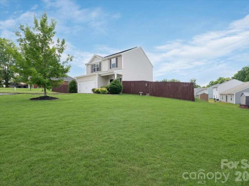 205 Churchill Drive, Kings Mountain, NC 28086.  MLS# CAR4391592, YatesRealty ID 31197. 