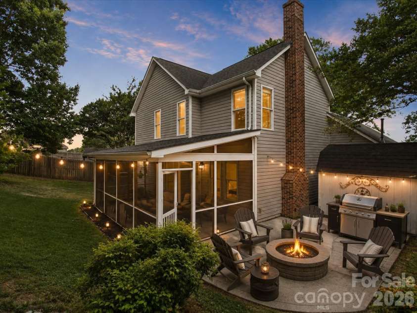 12332 Old Prairie Road, Charlotte, NC 28277.  MLS# CAR4389663, YatesRealty ID 31198. Virtually Staged