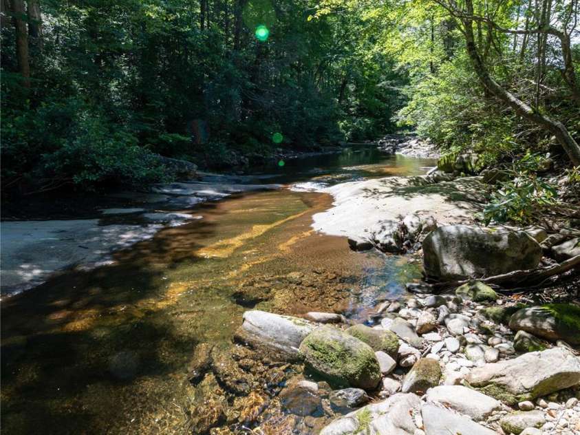 1220 Rock Creek Road, Burnsville, NC 28714.  MLS# CAR4173140, YatesRealty ID 312. 