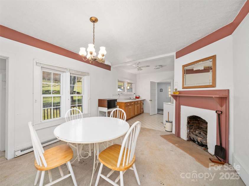 321 Lyle Lane, Green Mountain, NC 28740.  MLS# CAR4320356, YatesRealty ID 312. 