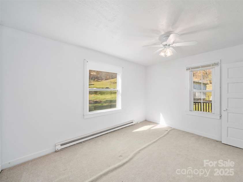 321 Lyle Lane, Green Mountain, NC 28740.  MLS# CAR4320356, YatesRealty ID 312. 