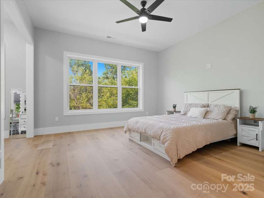 1070 Saddle Back Lane, Mooresville, NC 28115.  MLS# CAR4298516, YatesRealty ID 3120. 