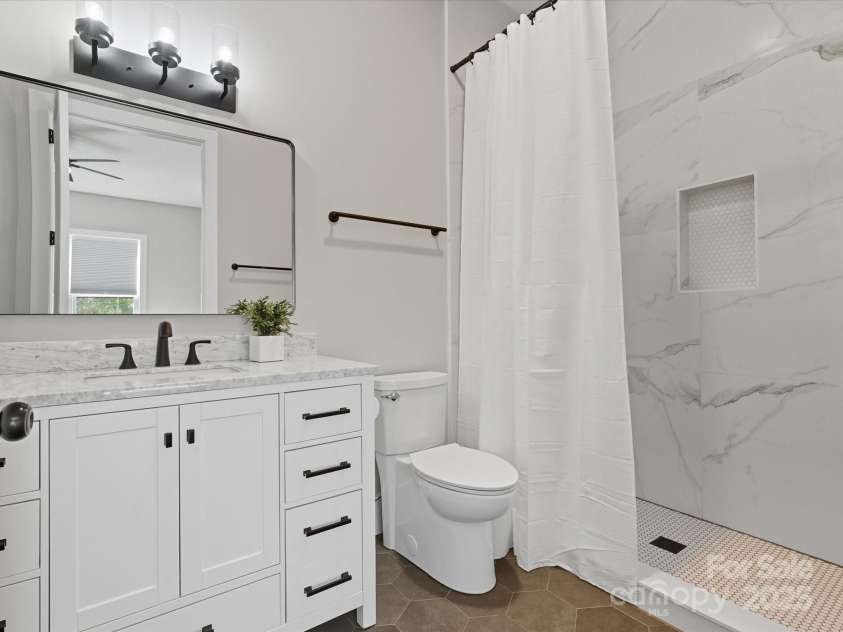 1070 Saddle Back Lane, Mooresville, NC 28115.  MLS# CAR4298516, YatesRealty ID 3120. 