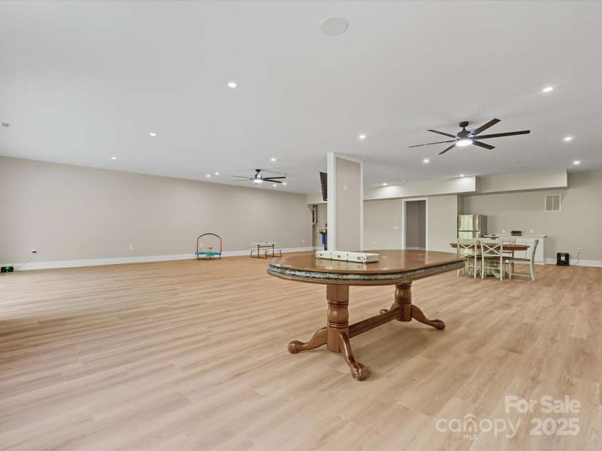 1070 Saddle Back Lane, Mooresville, NC 28115.  MLS# CAR4298516, YatesRealty ID 3120. 