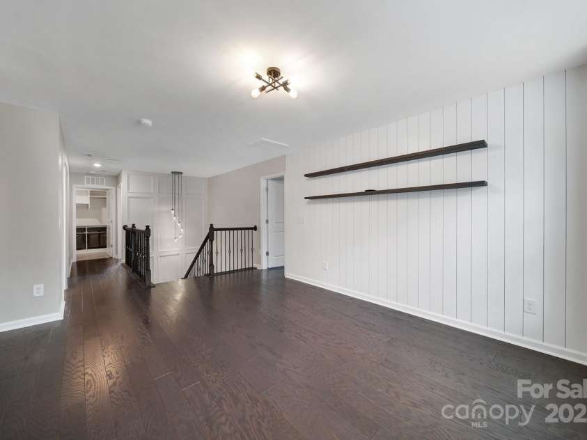 17237 Rider Wood Lane, Charlotte, NC 28278.  MLS# CAR4331462, YatesRealty ID 31201. 