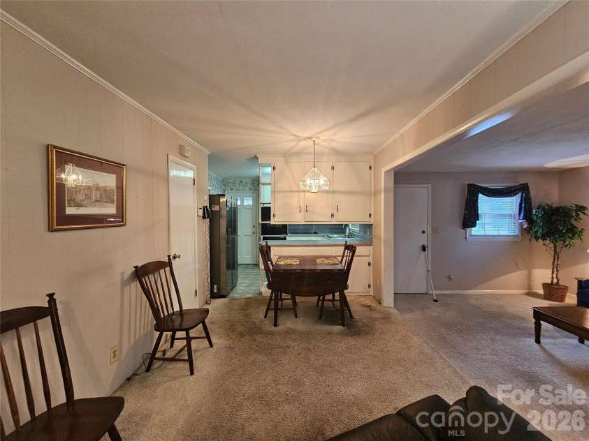 331 Woodside Drive, Shelby, NC 28150.  MLS# CAR4387360, YatesRealty ID 31201. 