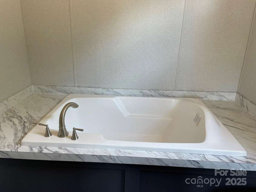 4180 Tallent Road, Morganton, NC 28655.  MLS# CAR4272701, YatesRealty ID 31203. 