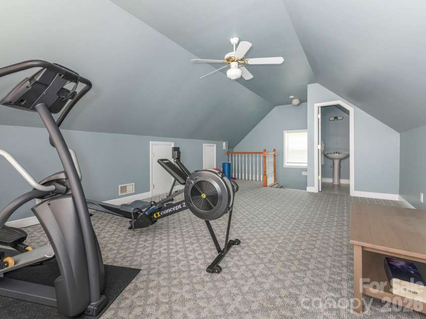 4440 Hucks Road, Charlotte, NC 28269.  MLS# CAR4375835, YatesRealty ID 31203. 