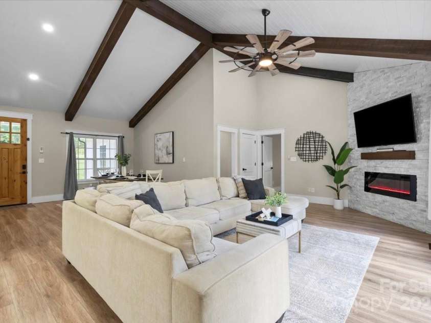 402 Wildlife Road, Troutman, NC 28166.  MLS# CAR4272681, YatesRealty ID 31205. 