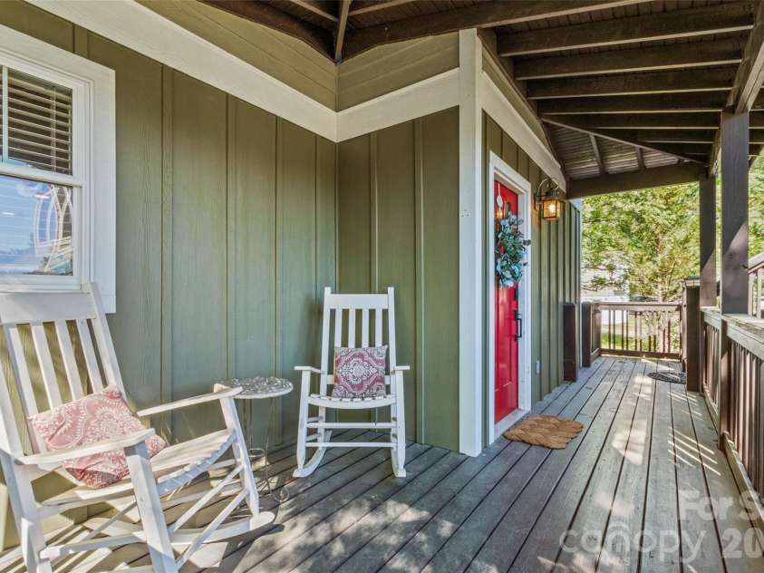 5 Fieldtop Lane, Arden, NC 28704.  MLS# CAR4386658, YatesRealty ID 31206. 