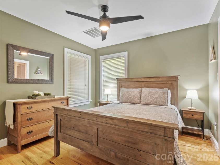 5 Fieldtop Lane, Arden, NC 28704.  MLS# CAR4386658, YatesRealty ID 31206. 