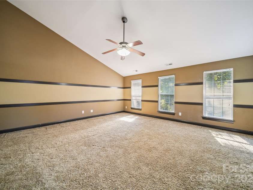 107 Wellesley Lane, Mooresville, NC 28115.  MLS# CAR4286240, YatesRealty ID 31207. Bonus Room