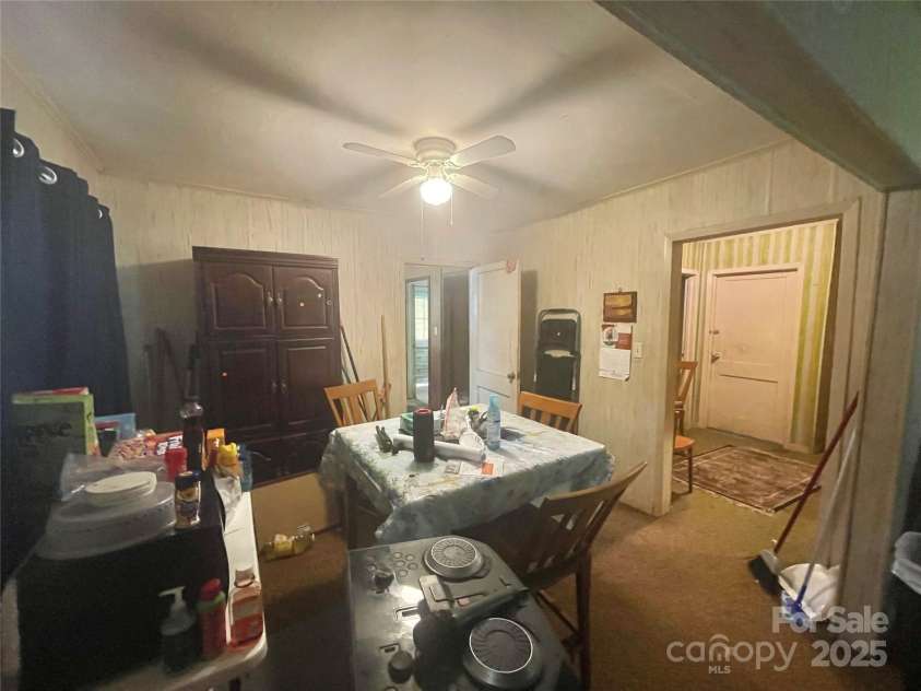 403 Mill Street, Biscoe, NC 27209.  MLS# CAR4287674, YatesRealty ID 31208. 