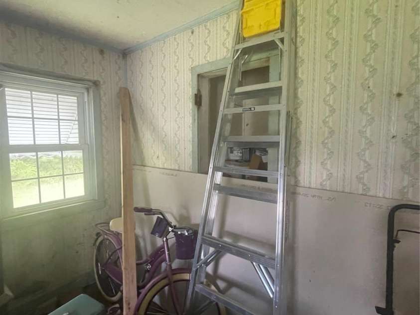 403 Mill Street, Biscoe, NC 27209.  MLS# CAR4287674, YatesRealty ID 31208. 