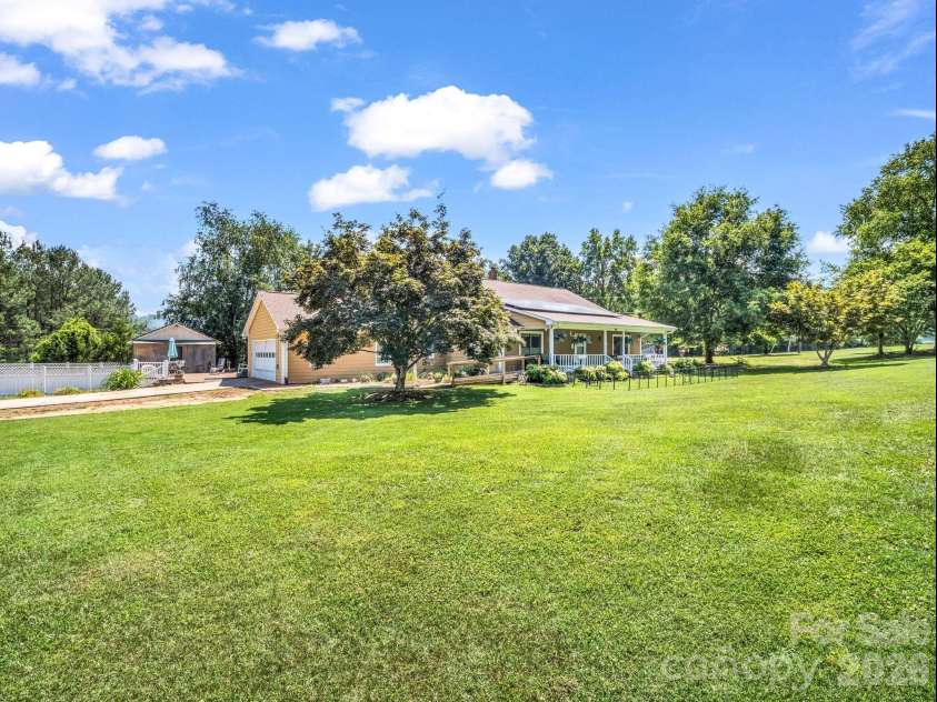 202 Sunset Memorial Road, Forest City, NC 28043.  MLS# CAR4392854, YatesRealty ID 31209. 