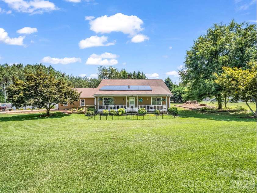 202 Sunset Memorial Road, Forest City, NC 28043.  MLS# CAR4392854, YatesRealty ID 31209. 