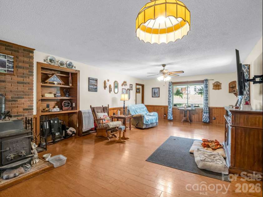 202 Sunset Memorial Road, Forest City, NC 28043.  MLS# CAR4392854, YatesRealty ID 31209. 
