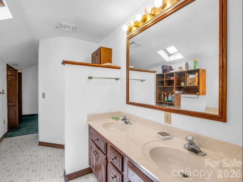 202 Sunset Memorial Road, Forest City, NC 28043.  MLS# CAR4392854, YatesRealty ID 31209. 