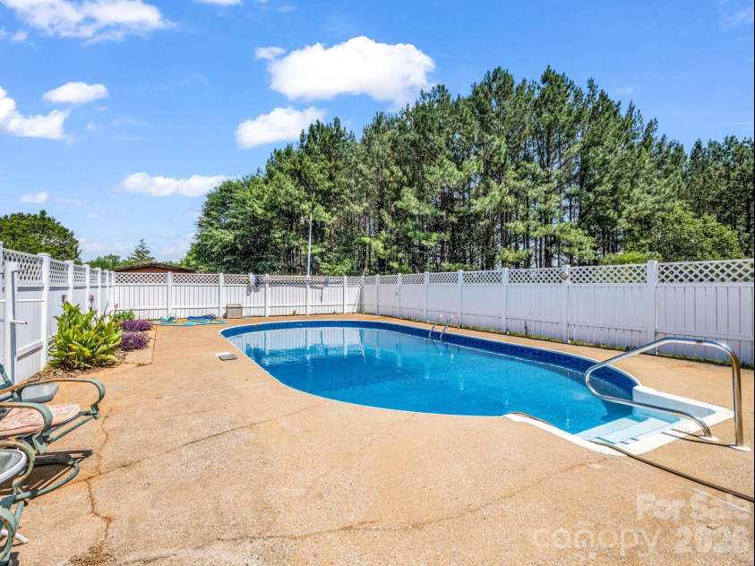 202 Sunset Memorial Road, Forest City, NC 28043.  MLS# CAR4392854, YatesRealty ID 31209. 