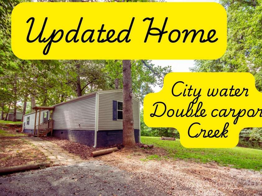 40 Pat Rogers Road, Franklin, NC 28734.  MLS# CAR4282169, YatesRealty ID 31209. 
