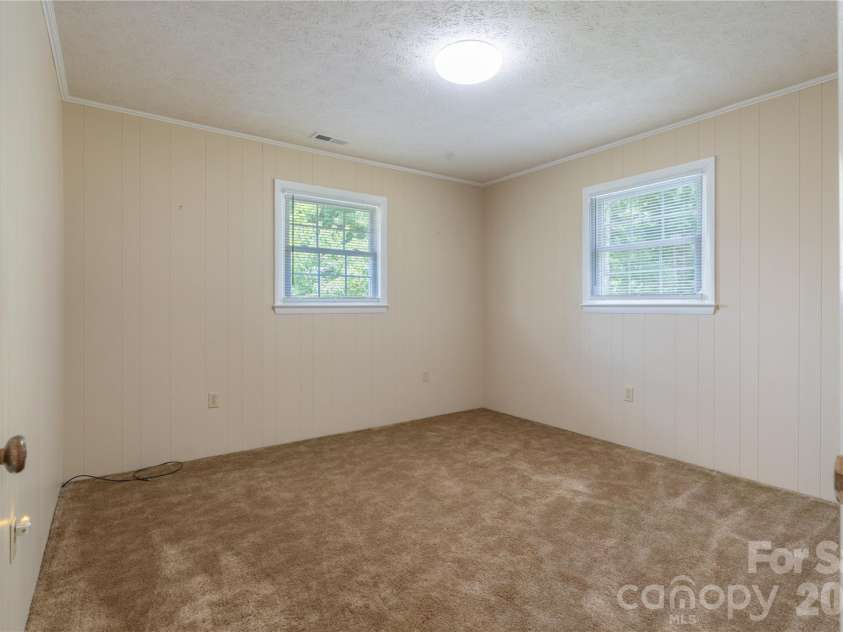 45 Mountain View Avenue, Black Mountain, NC 28711.  MLS# CAR4394810, YatesRealty ID 31210. Bedroom 1