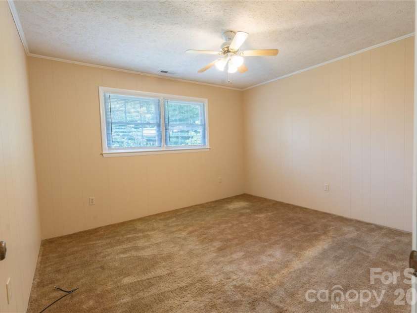 45 Mountain View Avenue, Black Mountain, NC 28711.  MLS# CAR4394810, YatesRealty ID 31210. Bedroom2