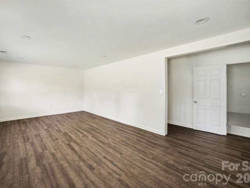 1003 Sumter Street, Shelby, NC 28150.  MLS# CAR4394841, YatesRealty ID 31211. Livingroom