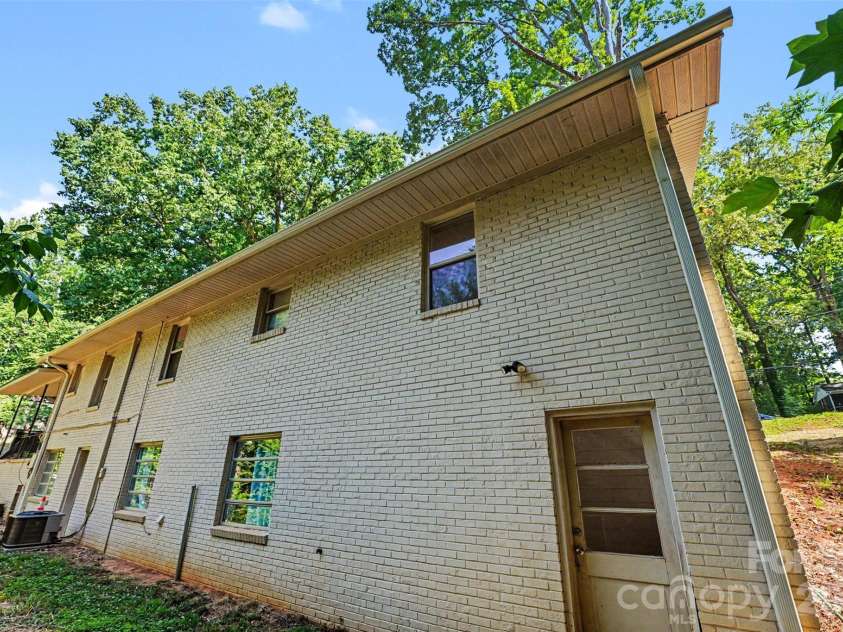 1003 Sumter Street, Shelby, NC 28150.  MLS# CAR4394841, YatesRealty ID 31211. Rear