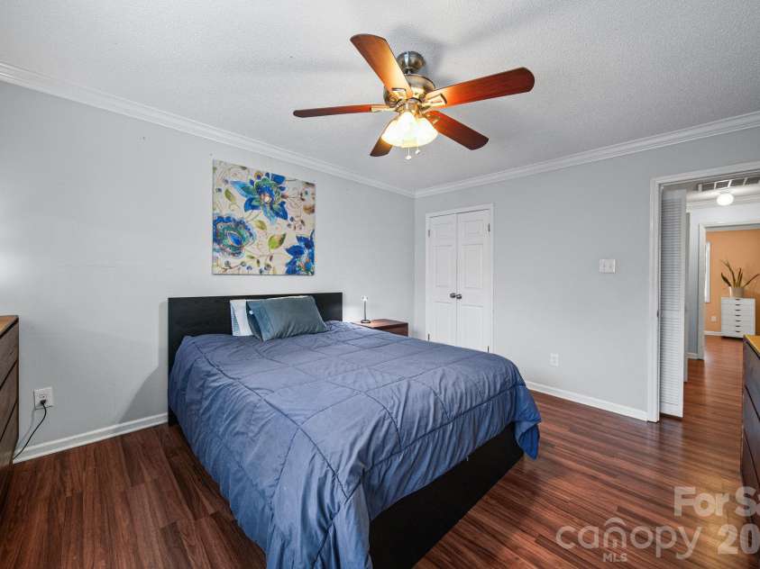 1519 South Point Road, Belmont, NC 28012.  MLS# CAR4394491, YatesRealty ID 31214. 