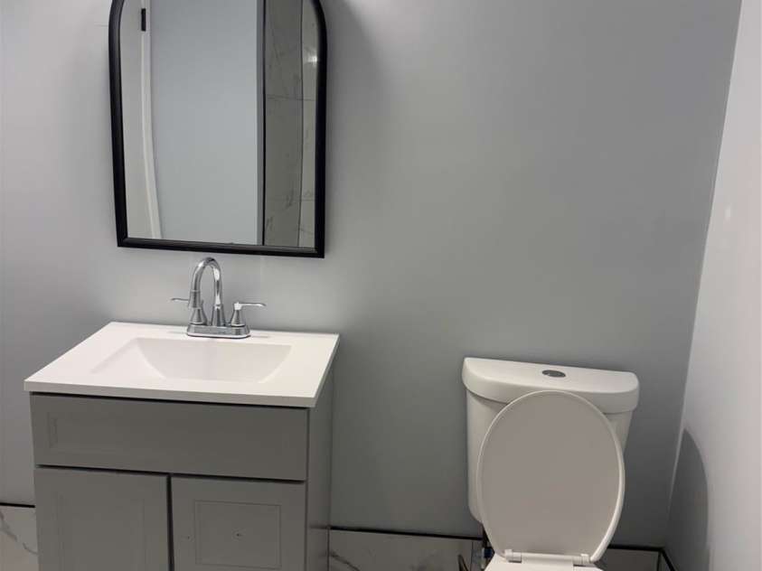 6230 Cross Creek Lane, Charlotte, NC 28212.  MLS# CAR4394866, YatesRealty ID 31216. 