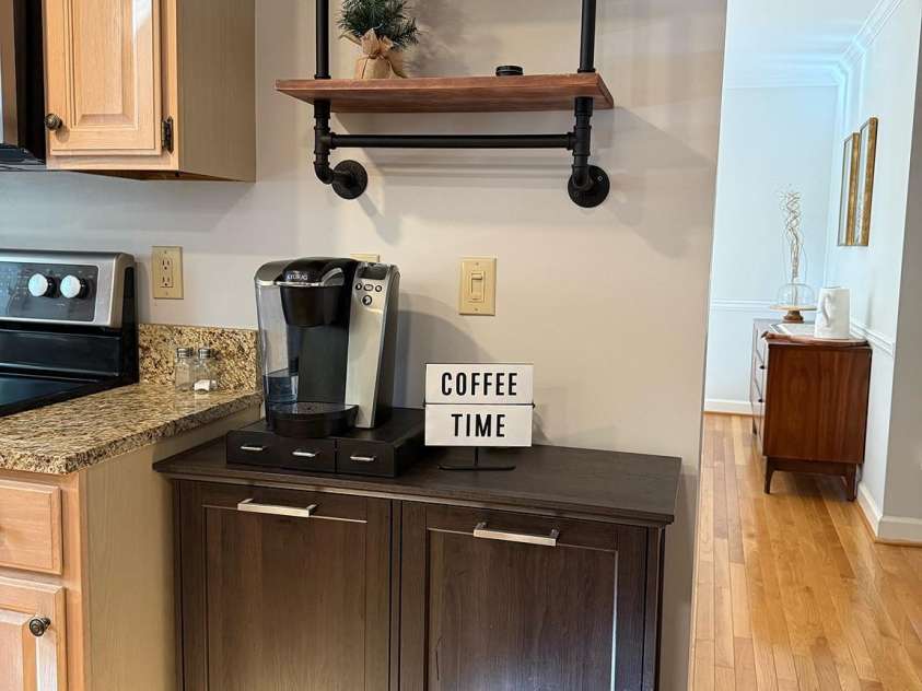 305 Sondley Drive, Asheville, NC 28805.  MLS# CAR4394793, YatesRealty ID 31217. Kitchen
