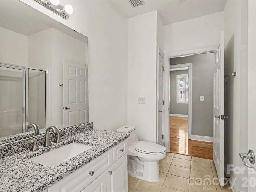 1106 Davant Lane, Charlotte, NC 28209.  MLS# CAR4393599, YatesRealty ID 31218. 