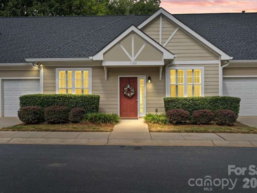 1106 Davant Lane, Charlotte, NC 28209.  MLS# CAR4412229, YatesRealty ID 31218. 