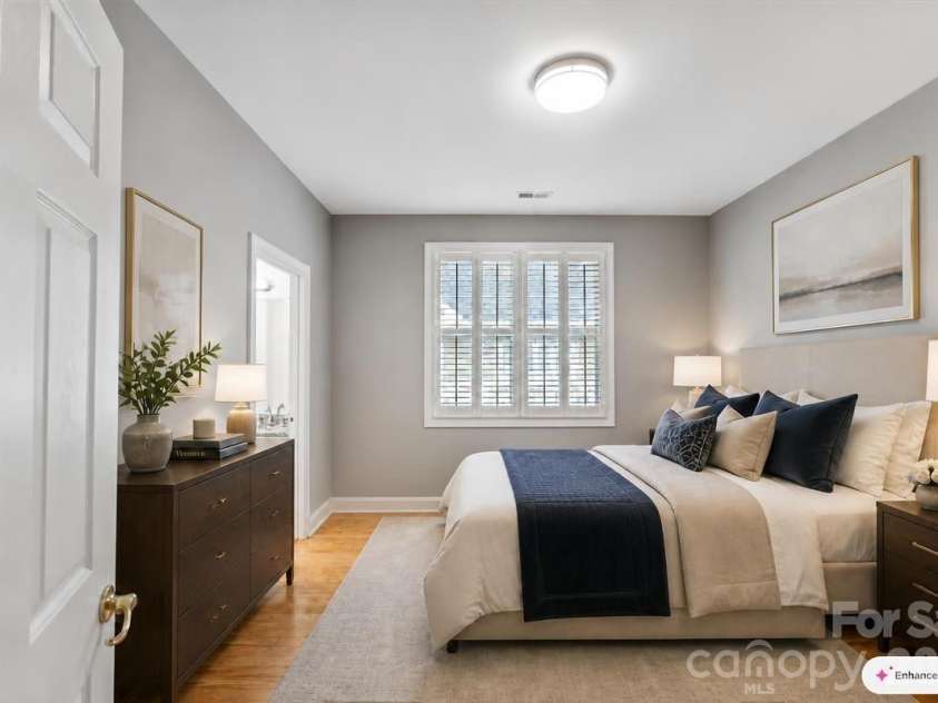 1106 Davant Lane, Charlotte, NC 28209.  MLS# CAR4412229, YatesRealty ID 31218. 
