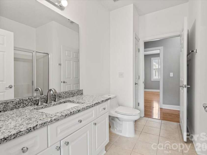 1106 Davant Lane, Charlotte, NC 28209.  MLS# CAR4412229, YatesRealty ID 31218. 