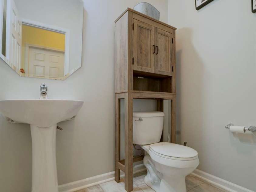 1219 Century Drive, Clover, SC 29710.  MLS# CAR4284482, YatesRealty ID 31219. 1/2 bath