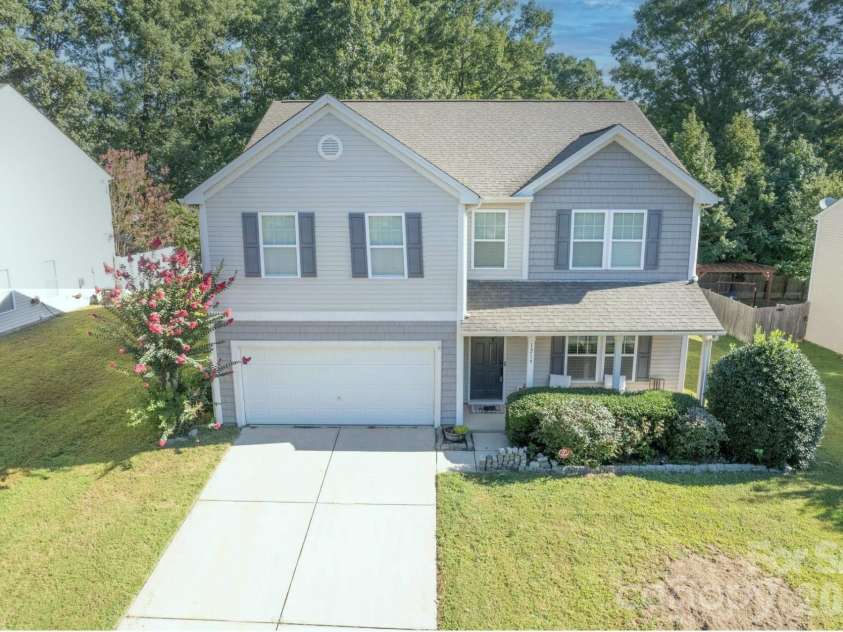 1219 Century Drive, Clover, SC 29710.  MLS# CAR4284482, YatesRealty ID 31219. 