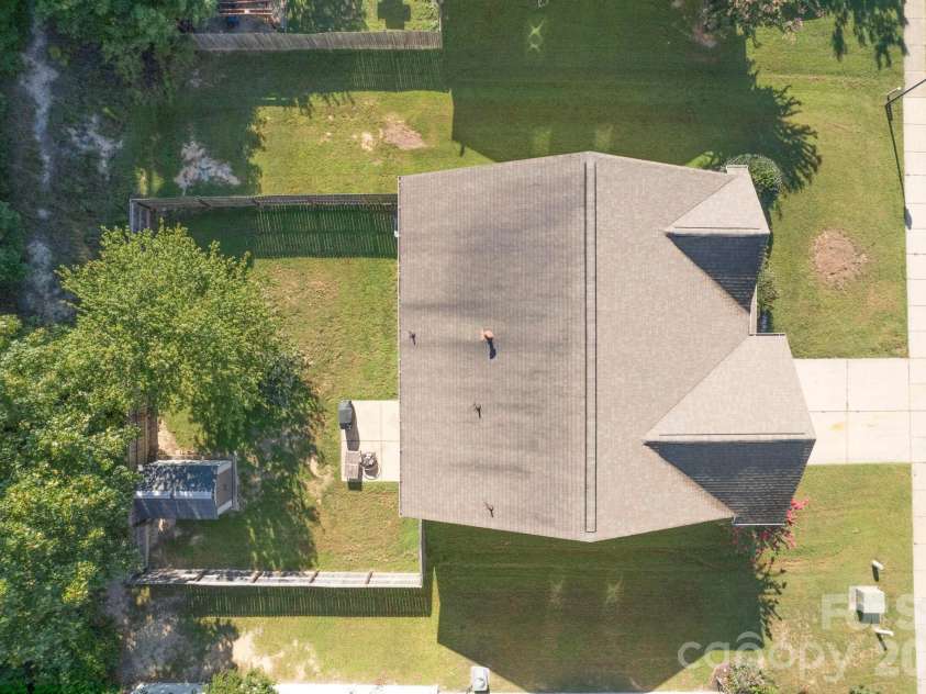 1219 Century Drive, Clover, SC 29710.  MLS# CAR4284482, YatesRealty ID 31219. 