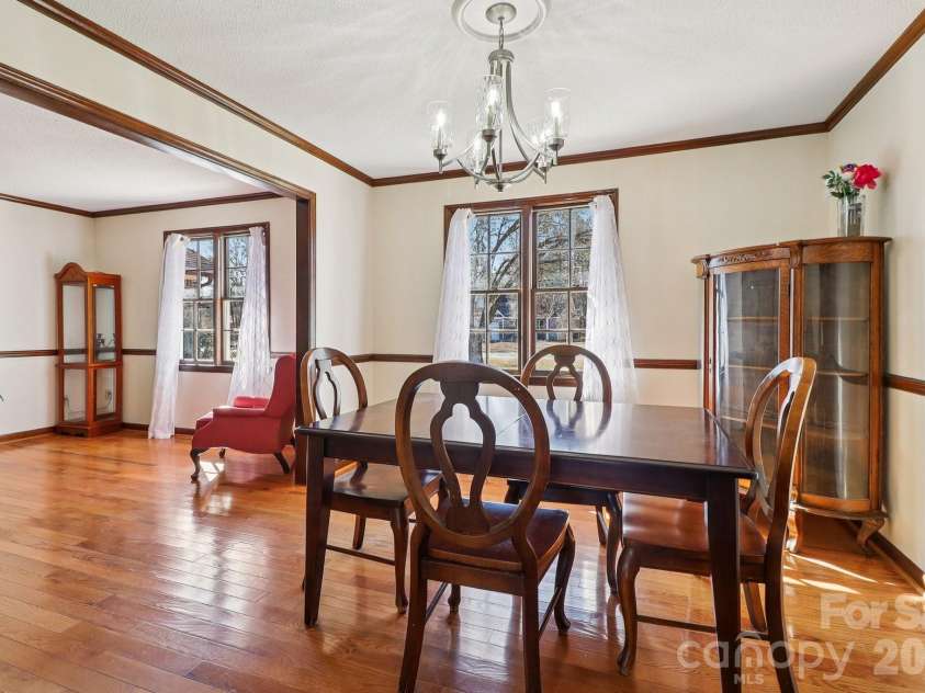 454 Woodberry Drive, Orangeburg, SC 29115.  MLS# CAR4337572, YatesRealty ID 3122. 