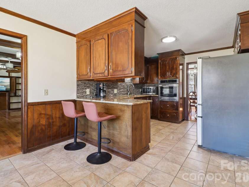 454 Woodberry Drive, Orangeburg, SC 29115.  MLS# CAR4337572, YatesRealty ID 3122. 