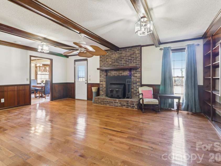 454 Woodberry Drive, Orangeburg, SC 29115.  MLS# CAR4337572, YatesRealty ID 3122. 