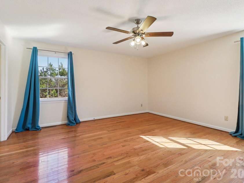 454 Woodberry Drive, Orangeburg, SC 29115.  MLS# CAR4337572, YatesRealty ID 3122. 